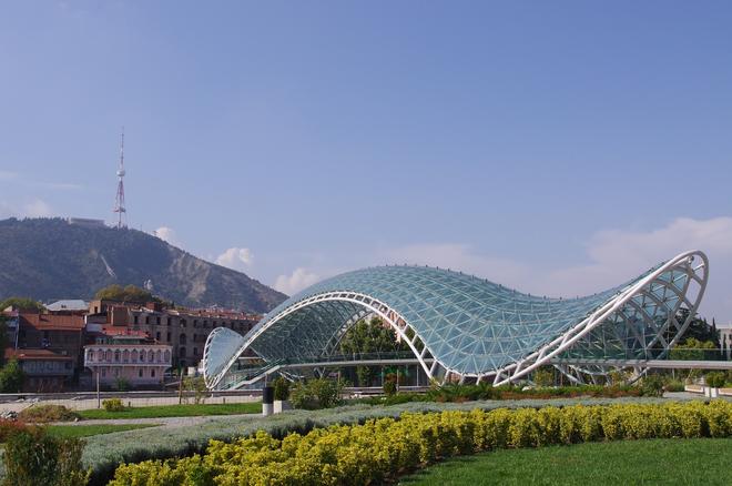 Glass bridge over the Mtkvari river in Tbilisi: The Bridge of Peace.