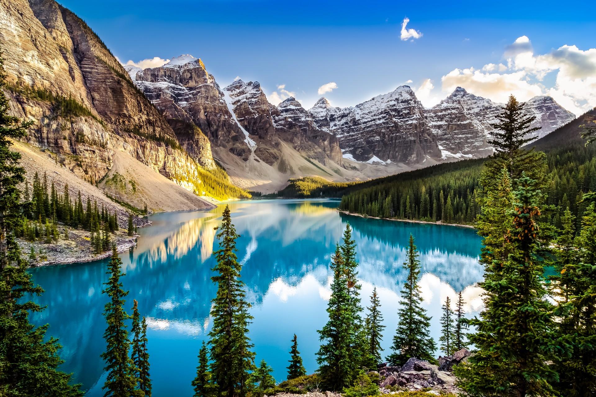 Mountain range near Banff in partly cloudy weather