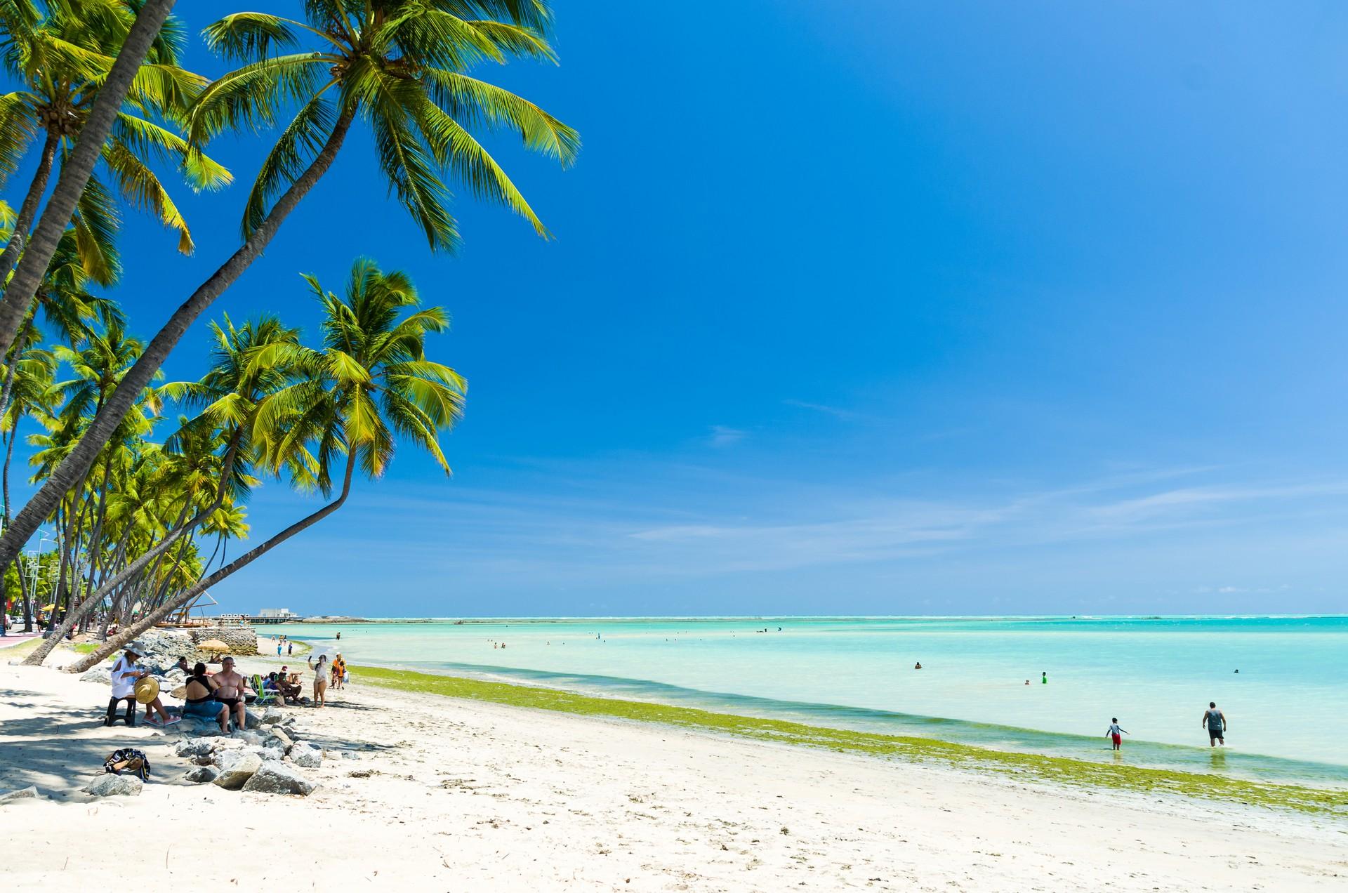 Nice beach with turquise sea in Maceió on a sunny day