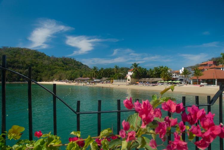 Santa Cruz Huatulco weather and climate Sunheron