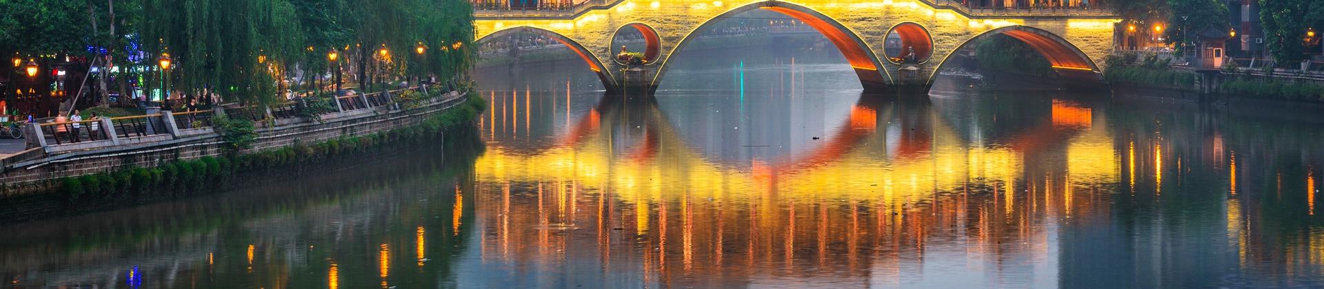 Bridge in Chengdu at dawn