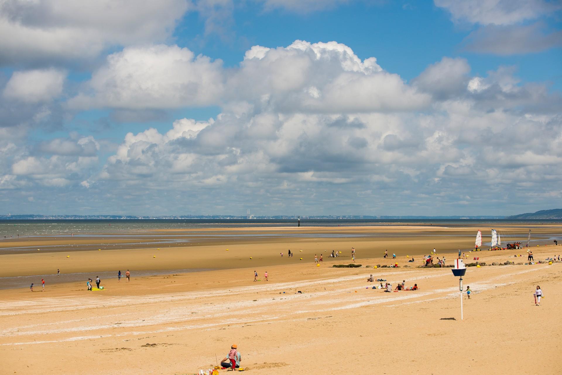 Awesome beach in Cabourg on a cloudy day