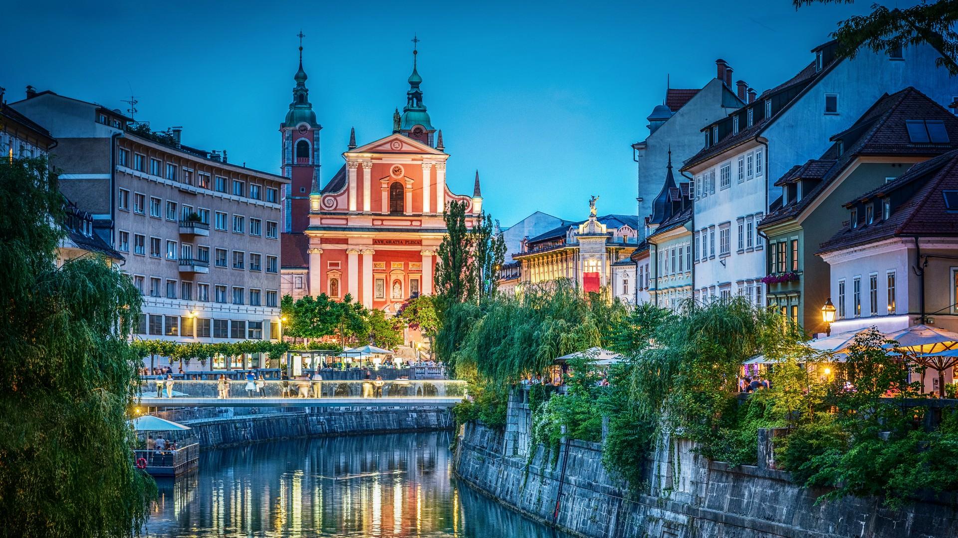Architecture in Ljubljana at dawn