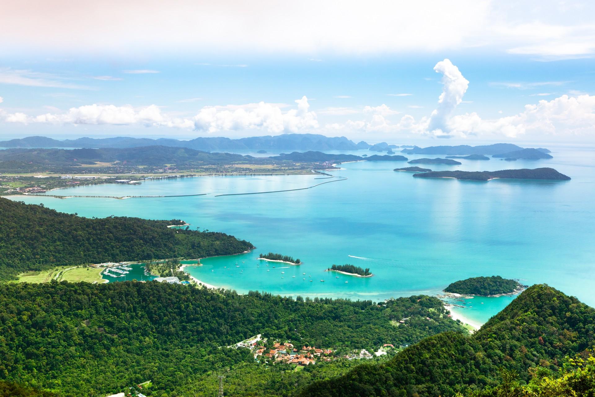 Beach with turquise sea in Langkawi on a day with cloudy weather