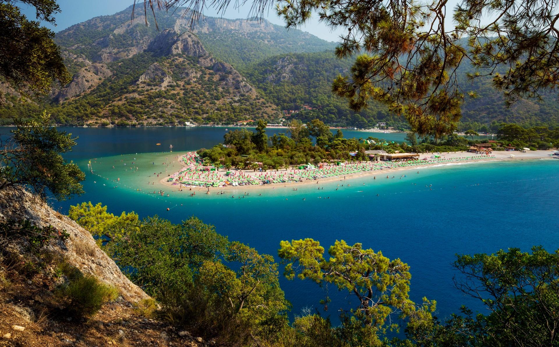 Beach with turquise water near Fethiye