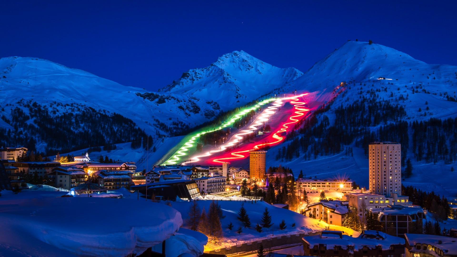 Mountain range in Sestriere in the night