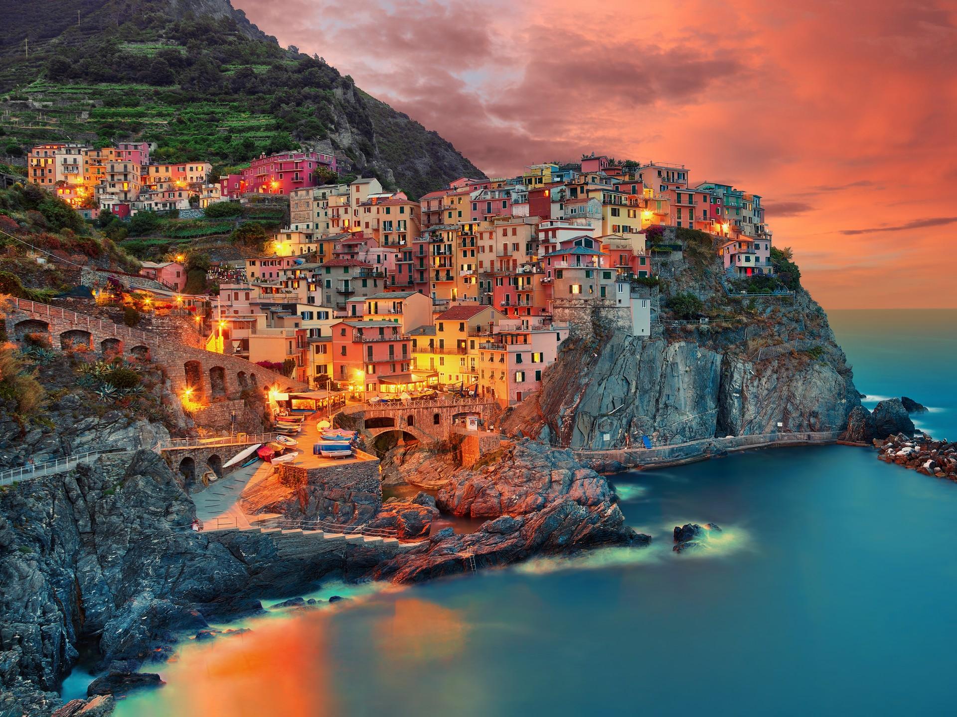 Mountain range in Cinque Terre at sunset time