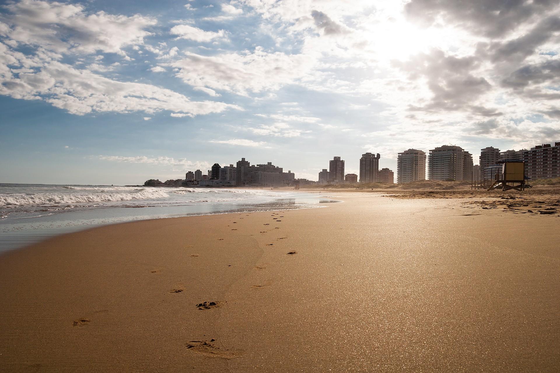 Beach in Punta del Este in sunny weather with few clouds