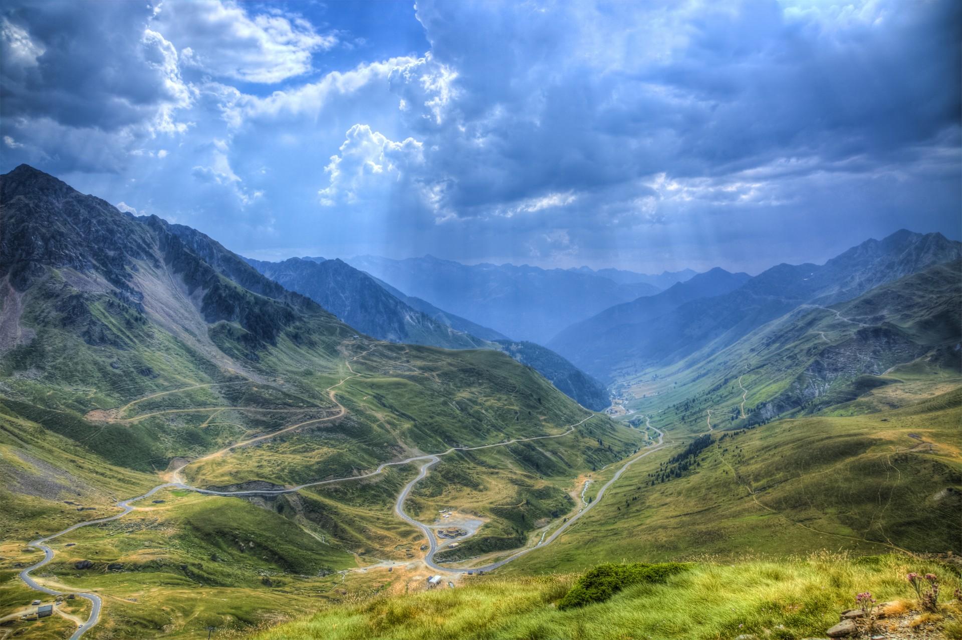 Mountain range near Lourdes on a cloudy day