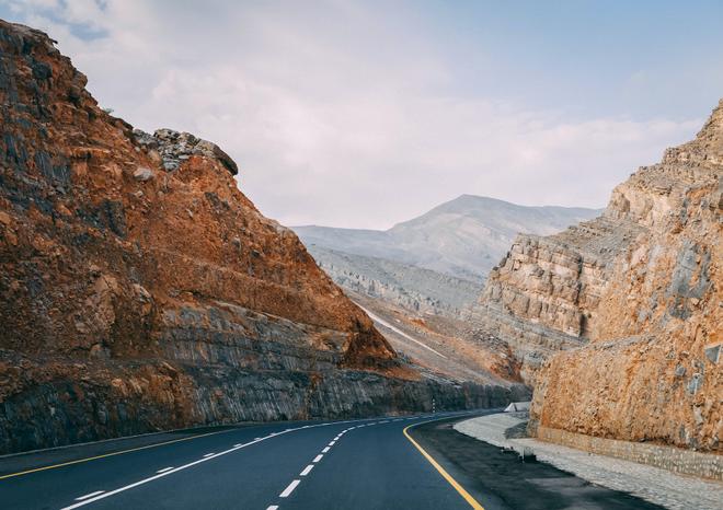 Jebel Jais, Ras Al Khaimah, United Arab Emirates: roads leading through the rocks.
