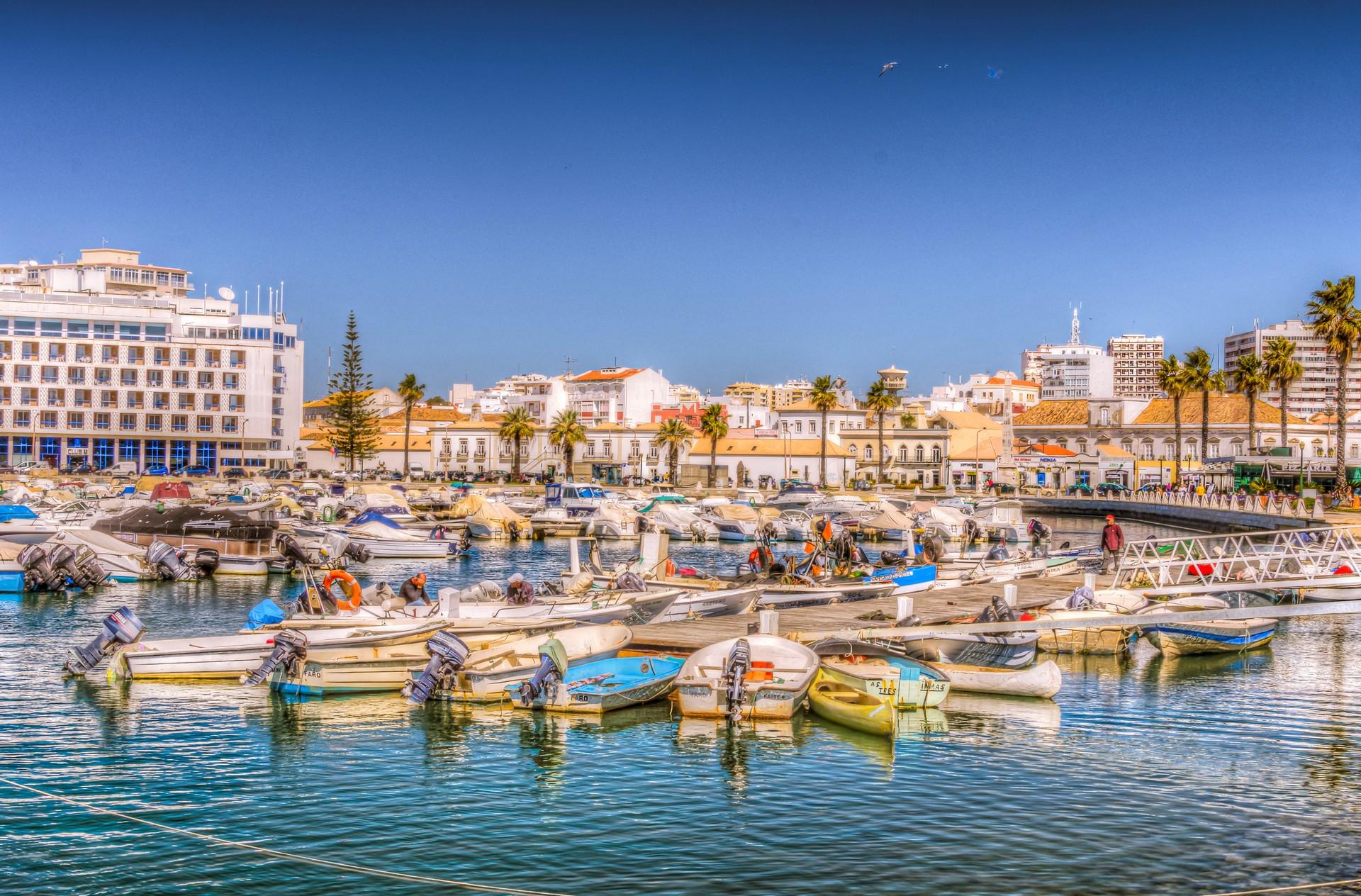 Port in Faro with nice weather and blue sky