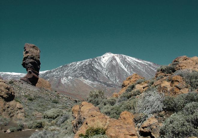 Tenerife: view of Pico del Teide