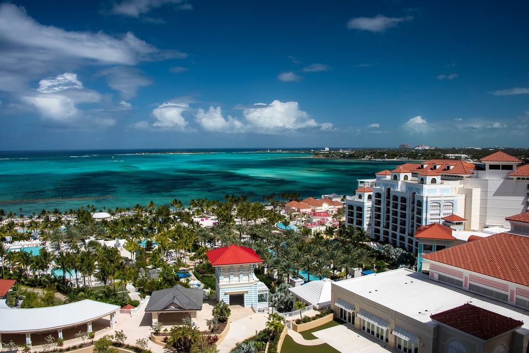 Bahamas weather in April Sunheron