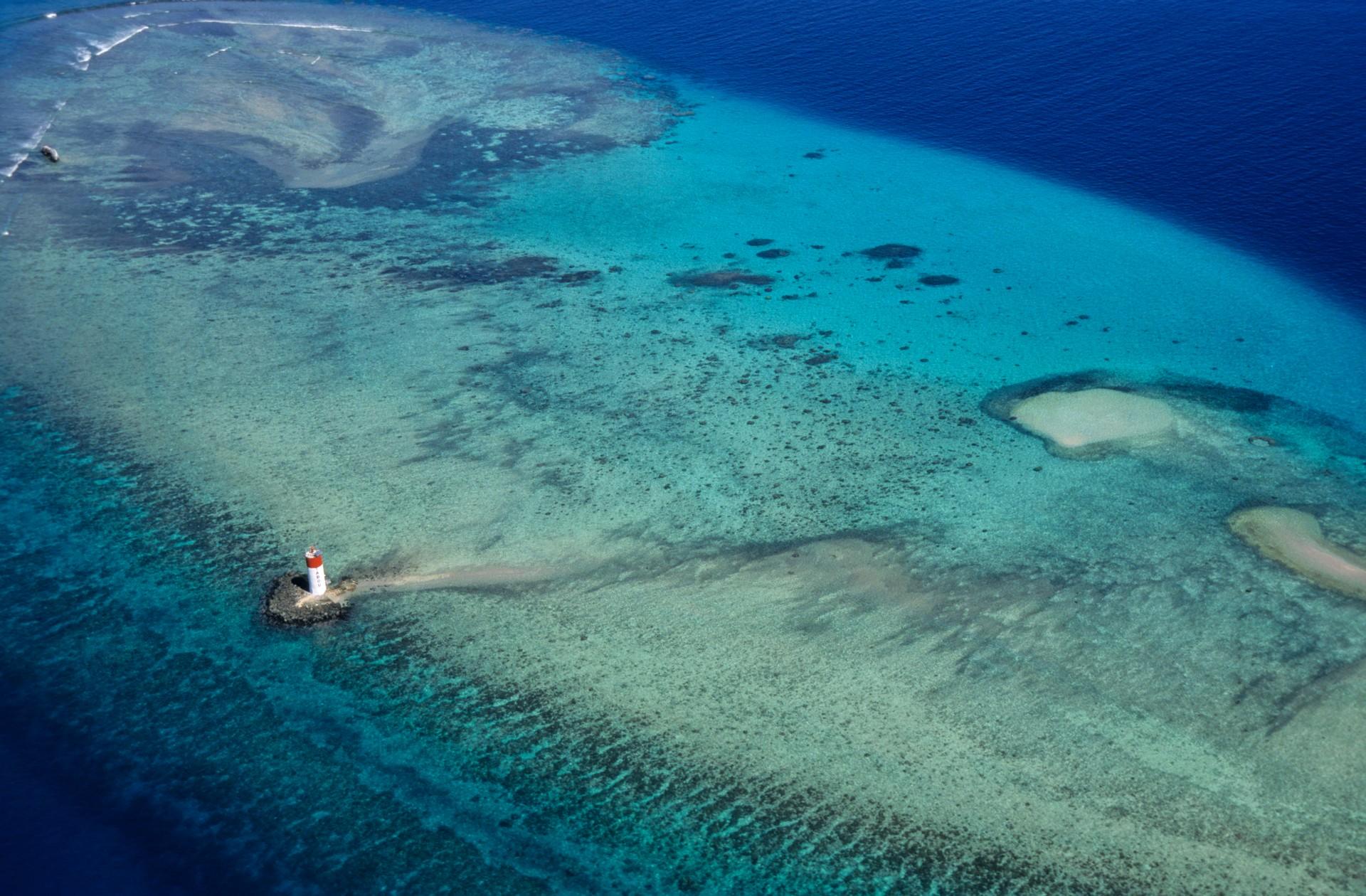 Beach and lake near Nouméa