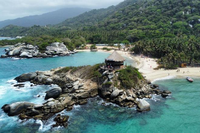 Beach and forest in Colombian Tayorna National Park