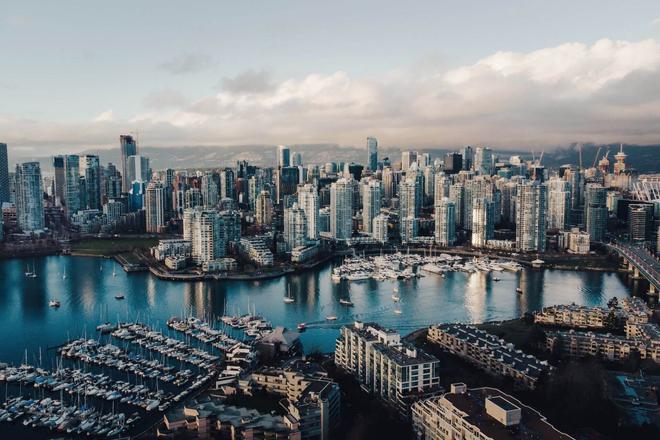 Vancouver port and city in Canada