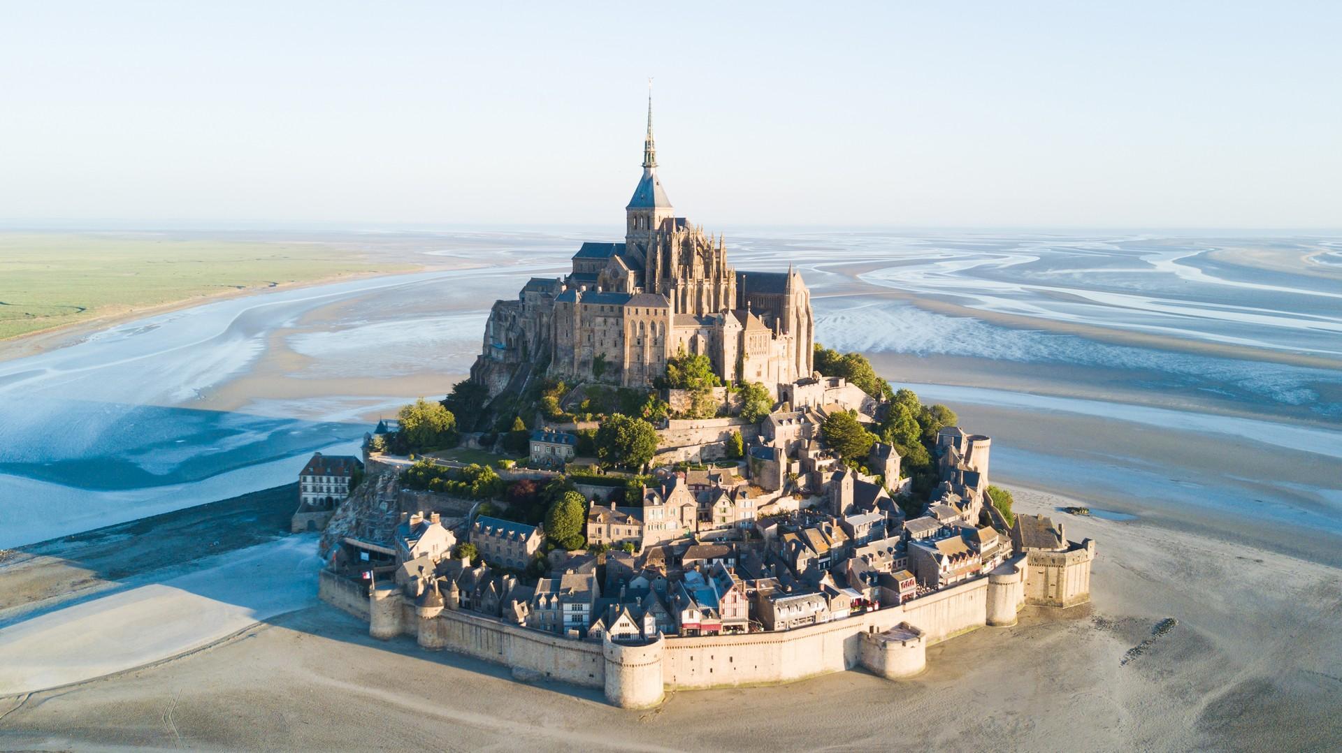Aerial view of architecture in Mont Saint-Michel
