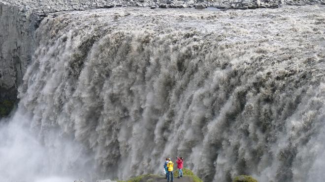 Dettifoss in Iceland: Europe's biggest waterfall 